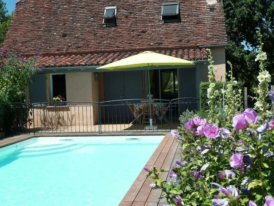 Maison Avec Piscine Privee A Loubressac Proche Rocamadour & Vallee Dordogne, Du Samedi Au Samedi 0*,